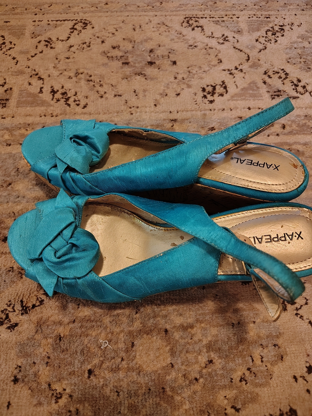 Xappeal Teal Slingback Peep-Toe Heels with Knot Accent Size 11